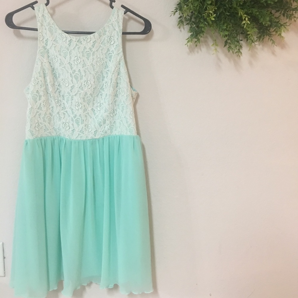Mint lace summer dress